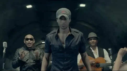 Enrique Iglesias - Bailando ft. Descemer Bueno, Gente De Zona (Español)