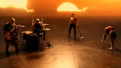 Red Hot Chili Peppers - Black Summer