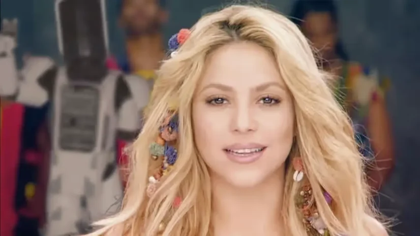 Shakira - Waka Waka (This Time for Africa) (The Official 2010 FIFA World Cup™ Song)