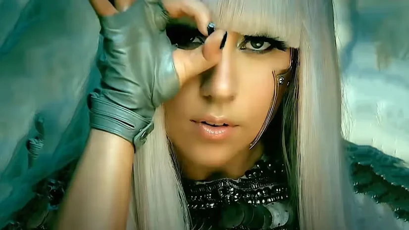 Lady Gaga - Poker Face