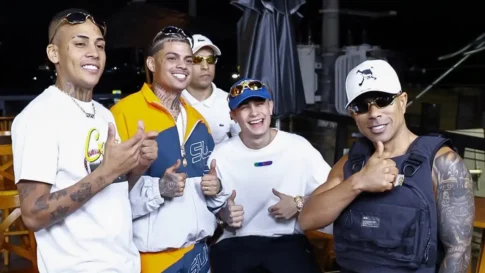 MC Neguinho do Kaxeta, MC Hariel, MC Luuky, MC Don Juan e Bielzin - Bola Uma Trave